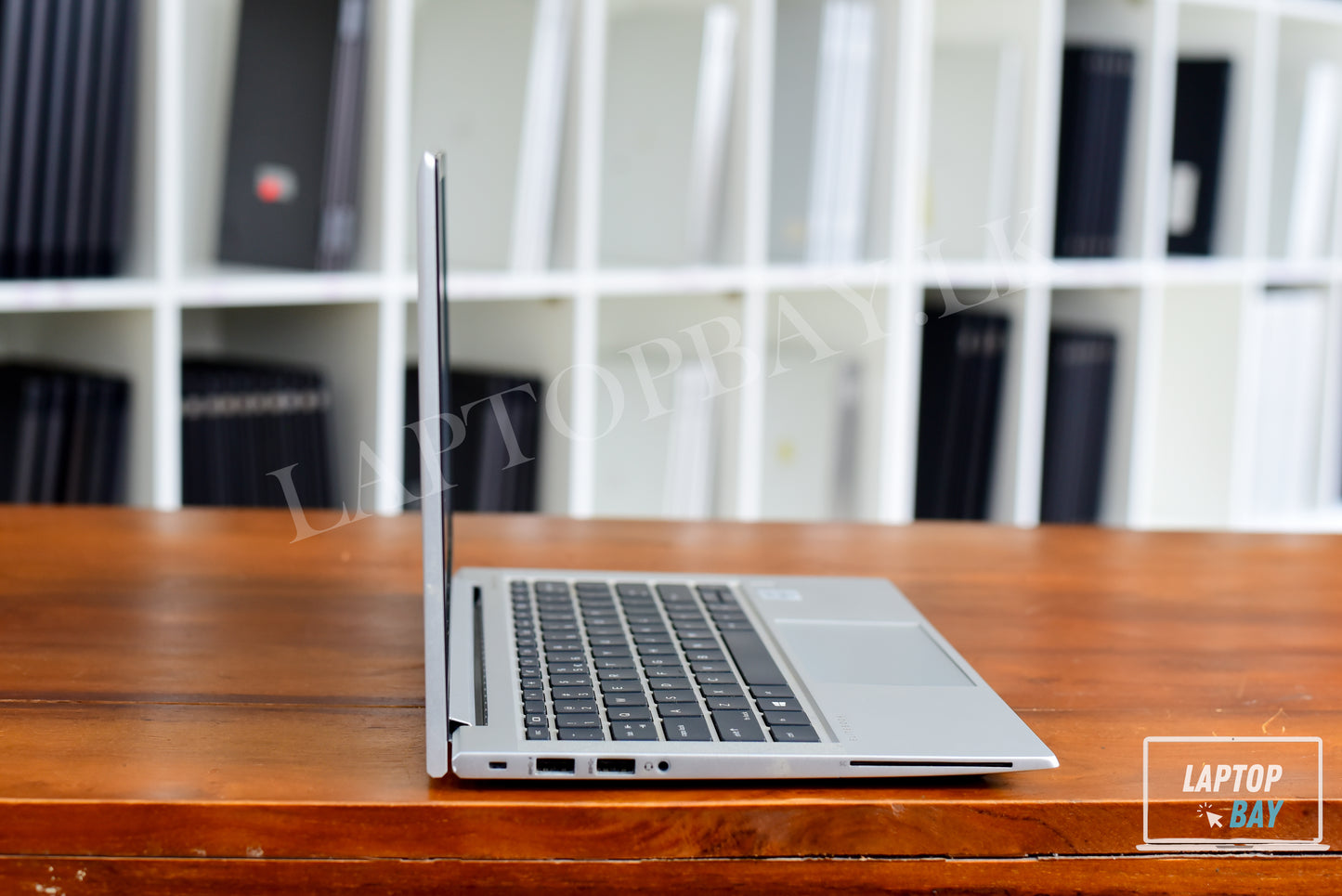HP EliteBook 830 G7 - i7 10th