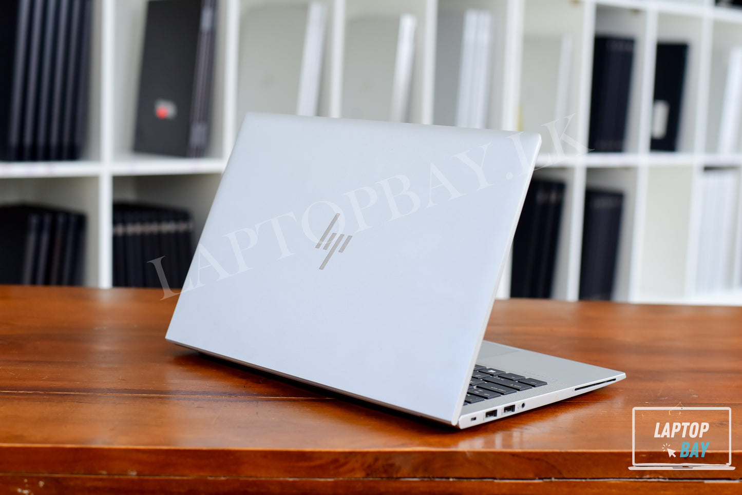 HP EliteBook 830 G7 - i7 10th