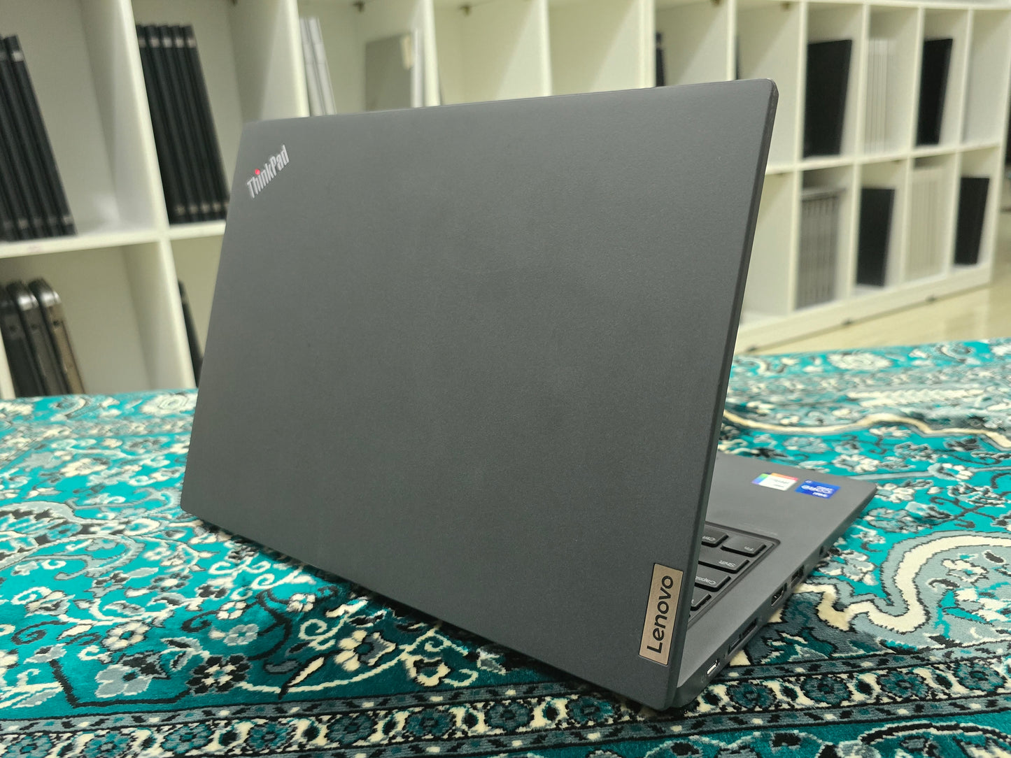 Lenovo ThinkPad X13 - i5 10th