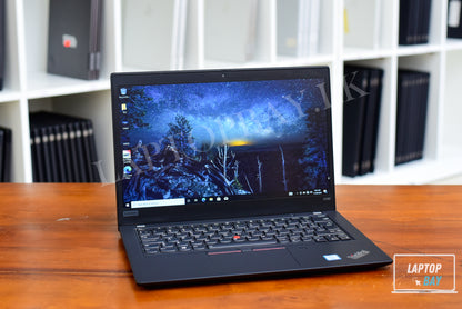 Lenovo ThinkPad X390 - i5 8th